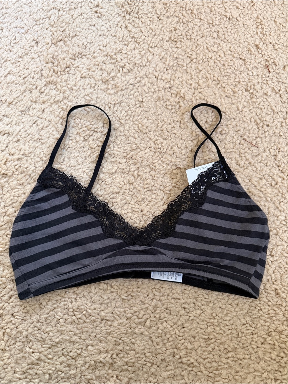 Brandy melville striped lace bracelet top